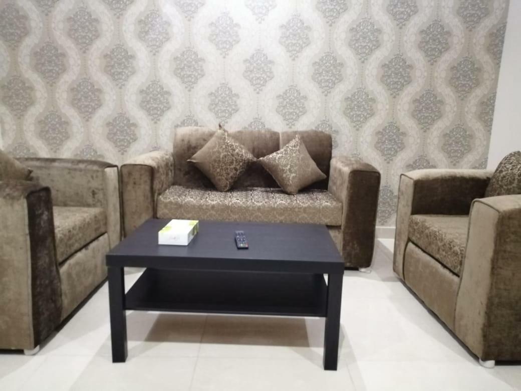 Rozana For Monthly And Yearly Rent Dschidda Exterior foto